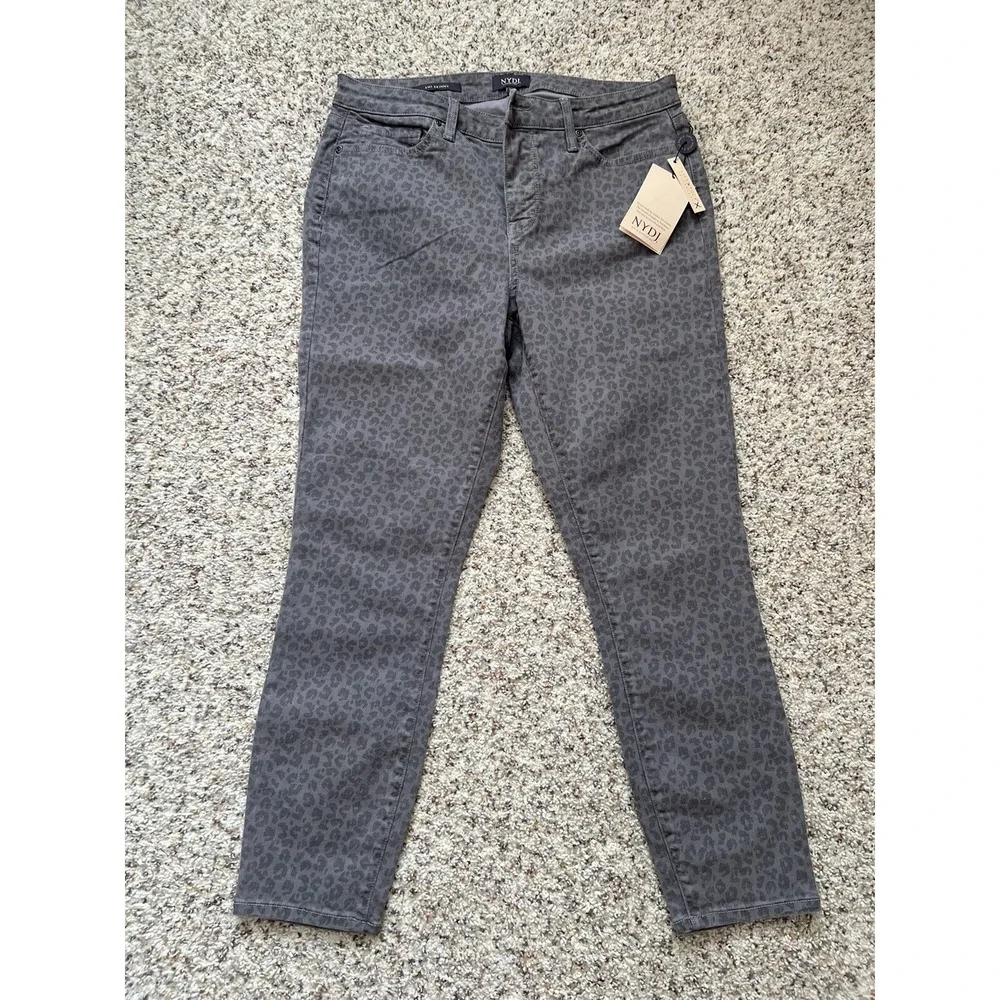 MWT NYDJ Size 10 Amy Jeans Skinny Fit Denim Leopard Gray Lift x Tuck Technology